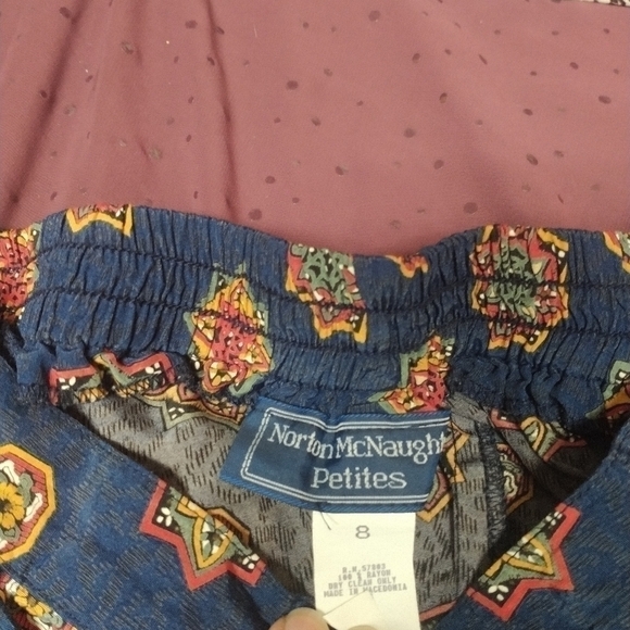 NORTON McNaughton Navy/Yellow Petite Skirt - Picture 3 of 3